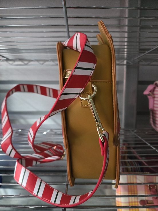 Loungefly Peanutd  Snoopy Gingerbread Crossbody Bag NWT - Picture 5 of 6